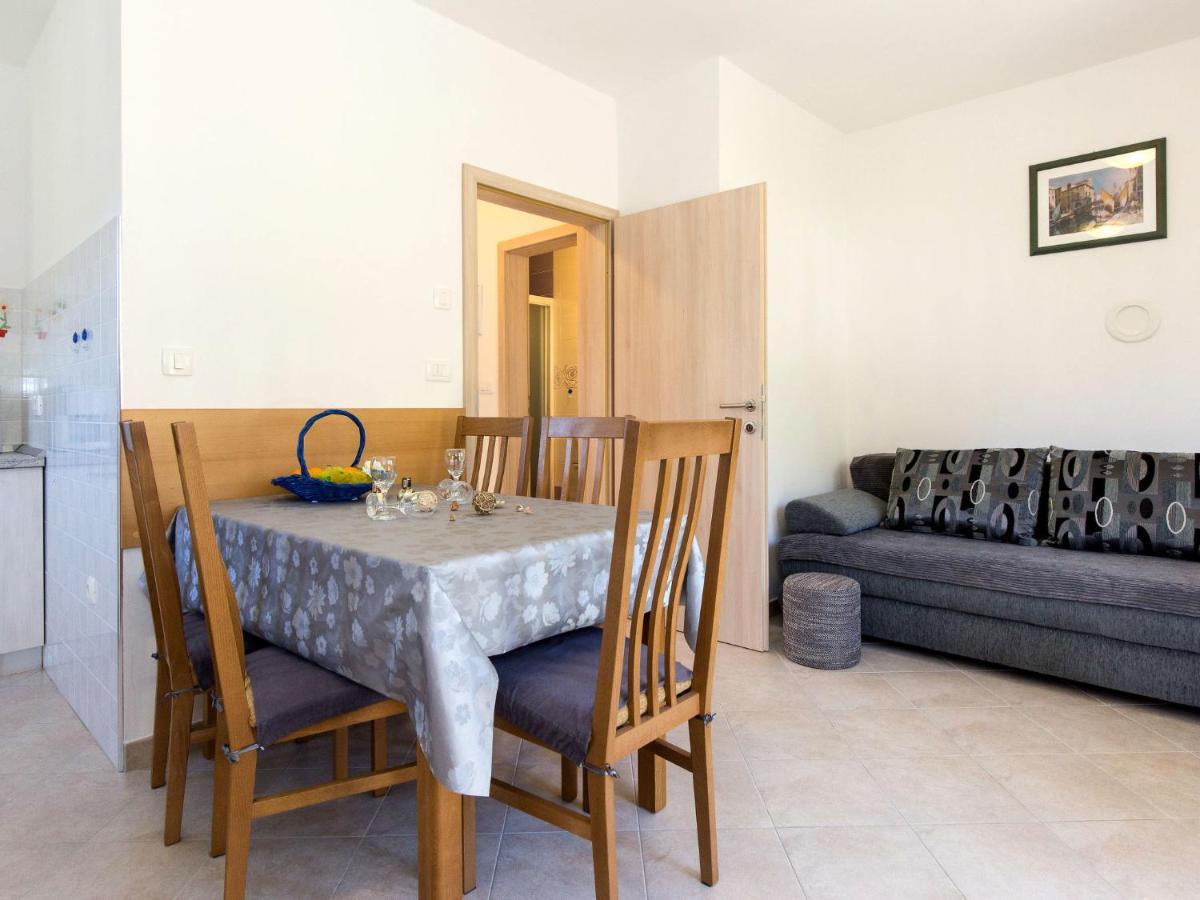 Apartment Andrea - Mod140 By Interhome Martina المظهر الخارجي الصورة